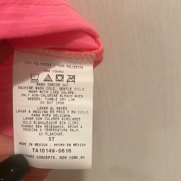 Disney pink top  - Picture 5 of 6